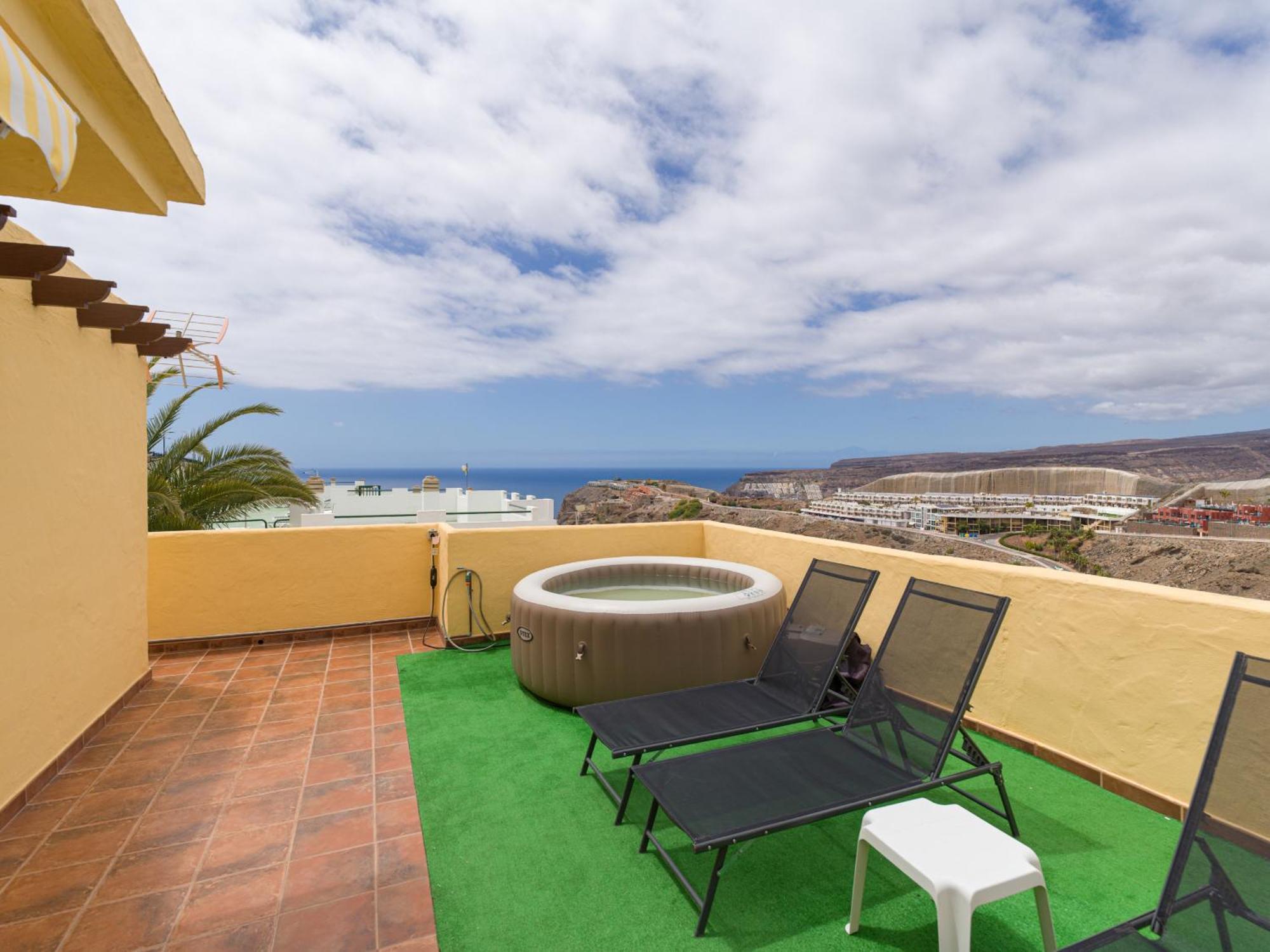 Private Solarium Views - Jacuzzi Appartement *